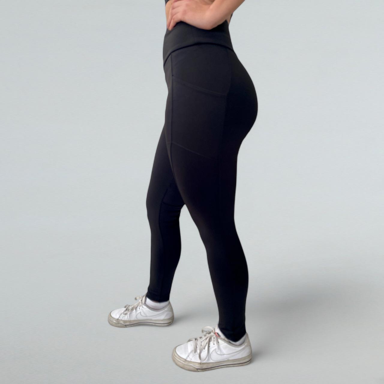 Pantalón deportivo con bolsa