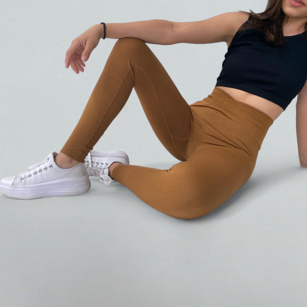 Pantalón deportivo levanta glúteo