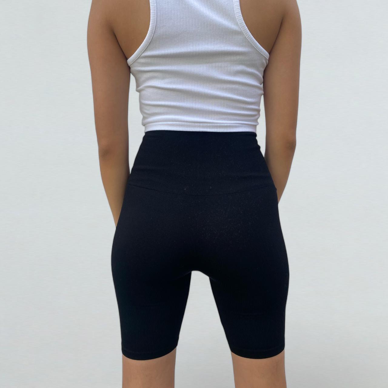 Short Deportivo tiro alto